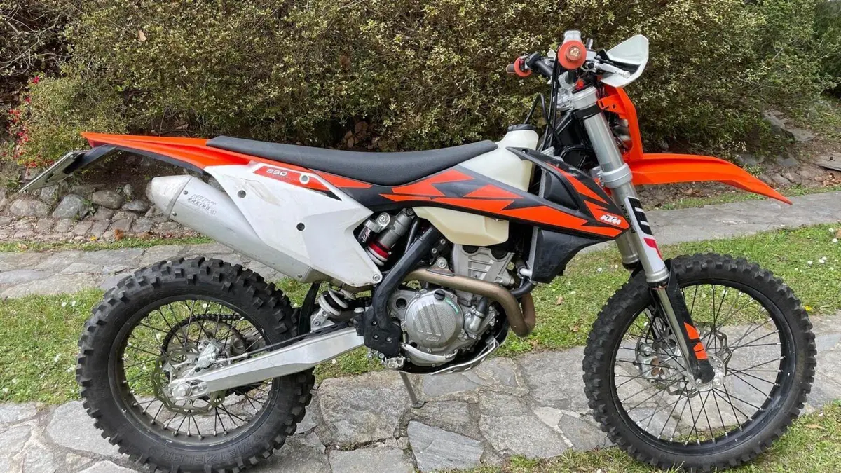 KTM 250 EXC-F (2019) 