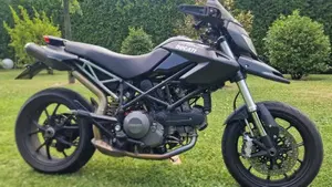 Ducati Hypermotard 796 (2012) 