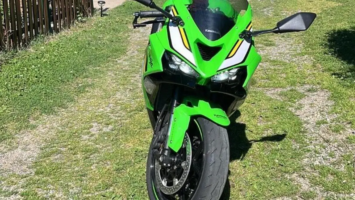 Kawasaki Ninja 636 ZX-6R Performance (2025 - 26)  (4)