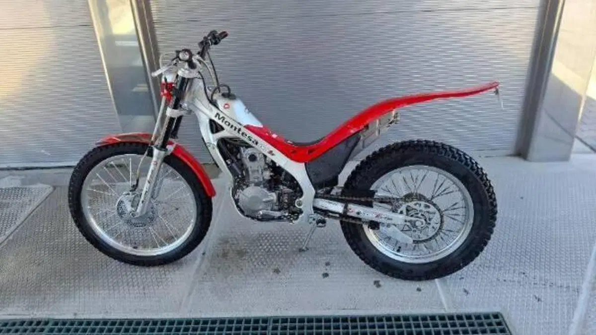 Montesa Cota 4RT  (2)