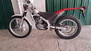 Montesa Cota 4RT  (4)