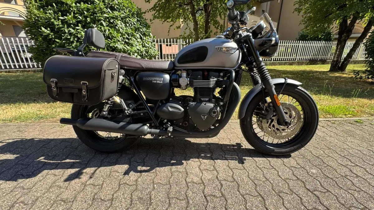Triumph Bonneville T120 Black (2017 - 20) 