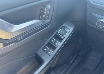 Ford Kuga 2.5 Full Hybrid 190 CV CVT 2WD ST-Line (20)