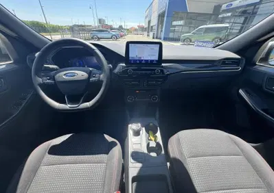 Ford Kuga 2.5 Full Hybrid 190 CV CVT 2WD ST-Line (13)