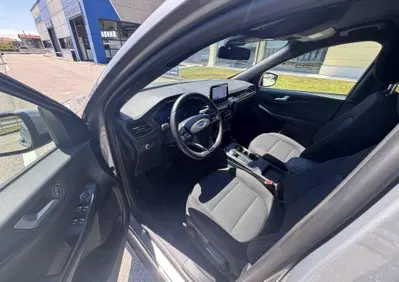 Ford Kuga 2.5 Full Hybrid 190 CV CVT 2WD ST-Line (10)