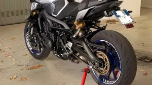 Yamaha MT-09 SP (2018 - 20)  (3)