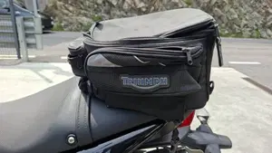 Triumph Street Triple (2007 - 12)  (8)