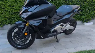 Honda Forza 750 DCT Travel (2021 - 24) usata