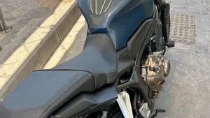 Honda CB 650 R (2021 - 23)  (3)