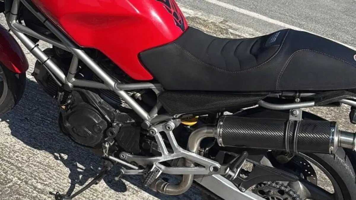 Ducati Monster 620 (2003 - 06)  (3)
