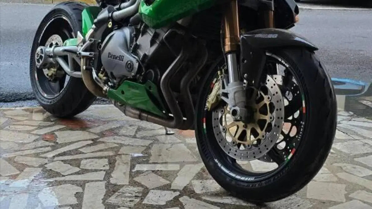 Benelli TNT 1130 (2004 - 08)  (2)