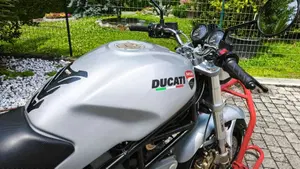 Ducati Monster 620 I.E (2002)  (2)