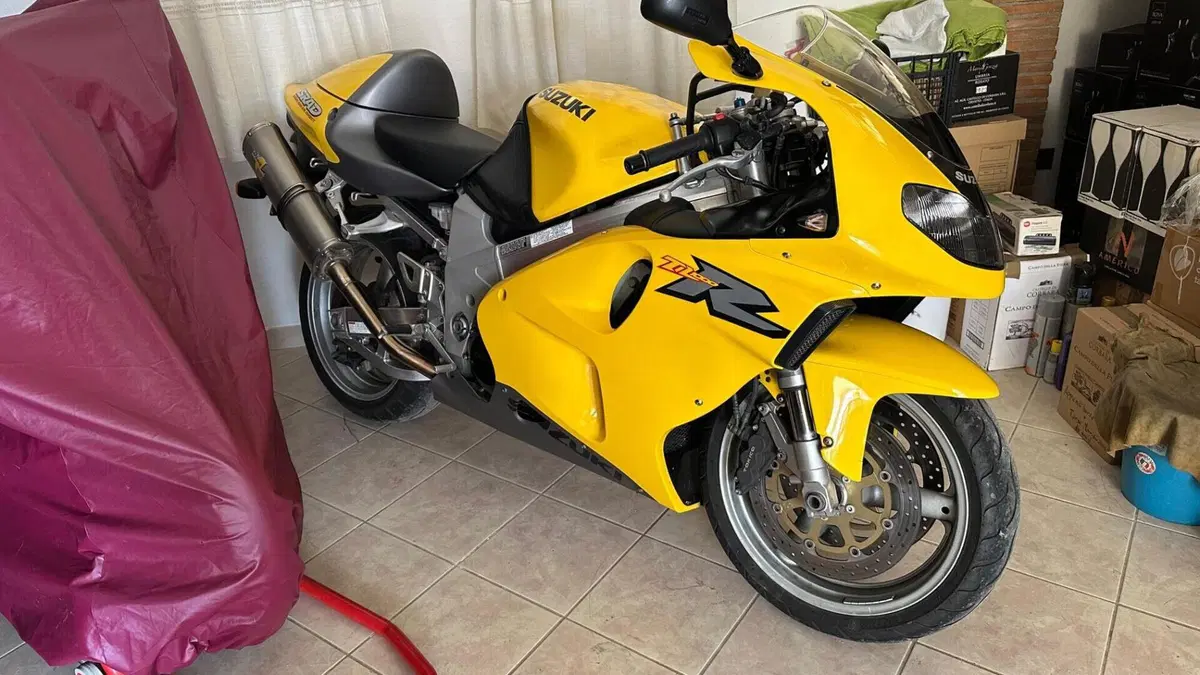 Suzuki TL 1000 R (1998 - 02)  (9)
