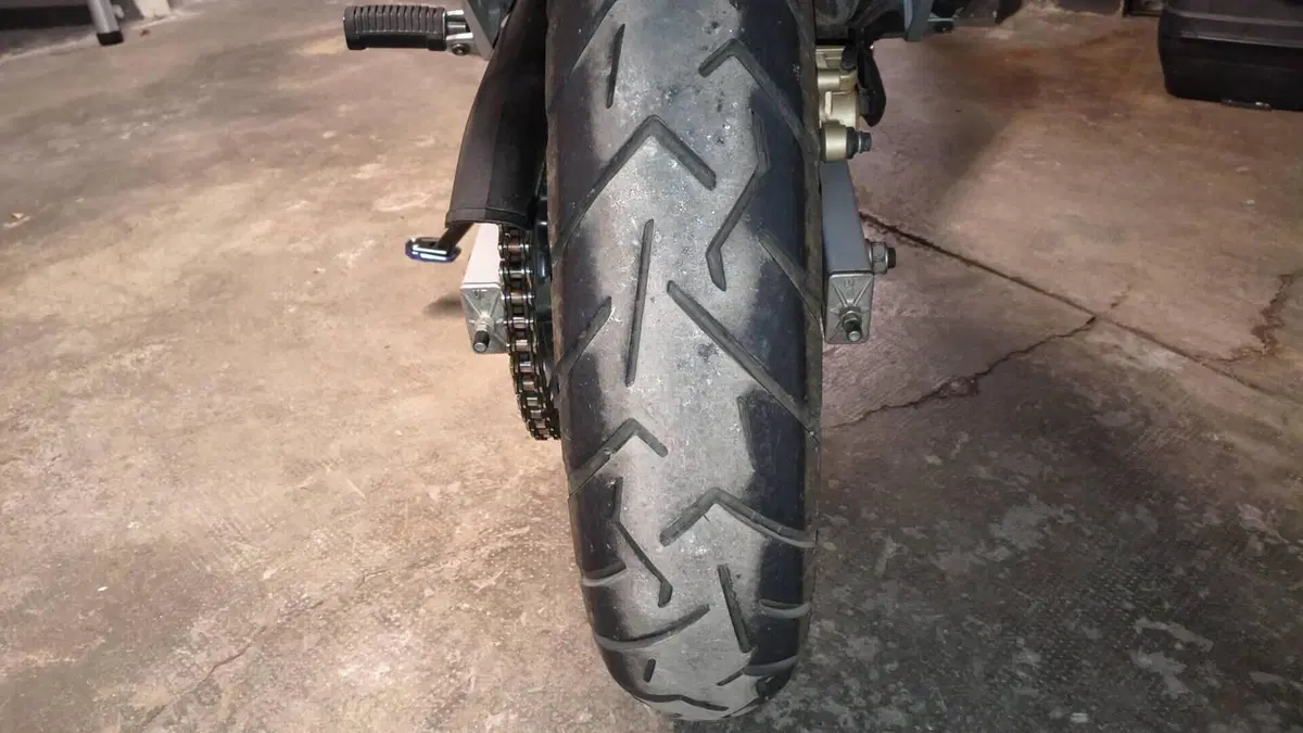 Honda Transalp XL 650V (2005 - 06)  (4)