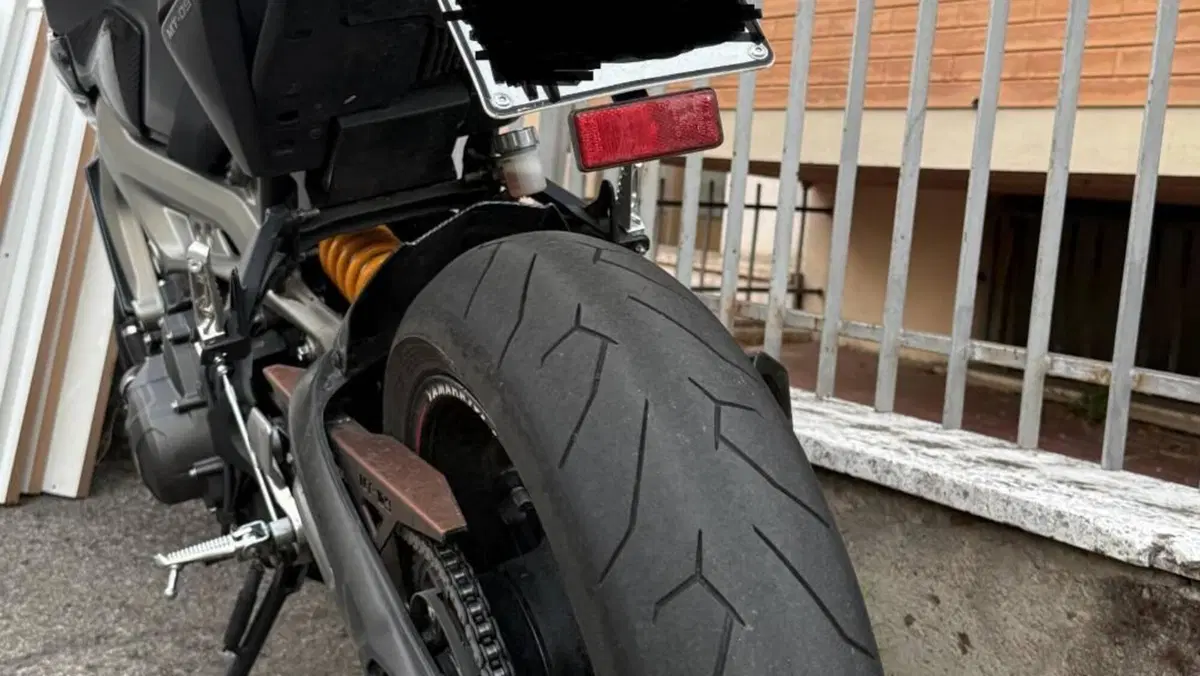 Yamaha MT-09 ABS (2016)  (5)