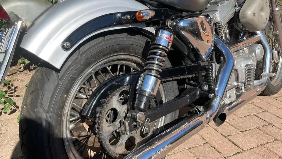Harley-Davidson   (10)