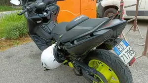 Yamaha T-Max 530 ABS (2015 - 17)  (6)