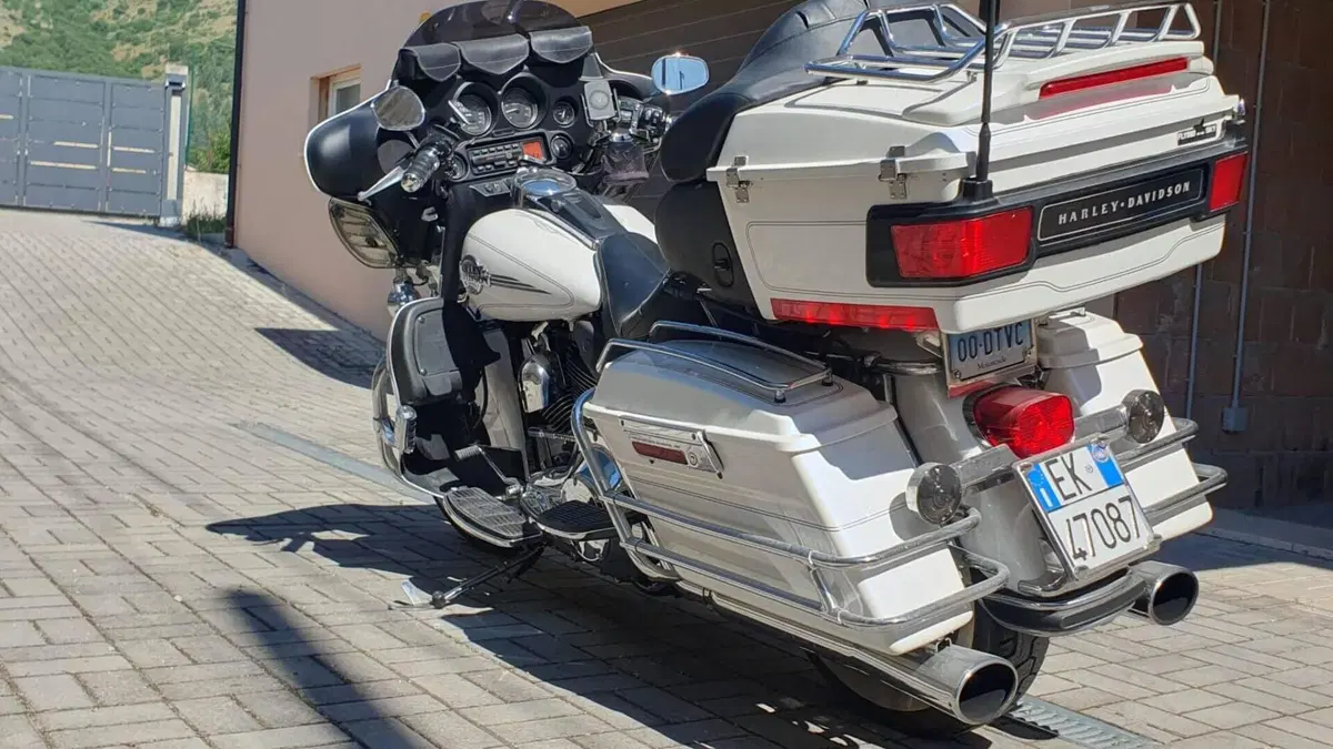 Harley-Davidson 1450 Electra Glide Ultra Classic (2003 - 05) - FLHTCUI  (4)