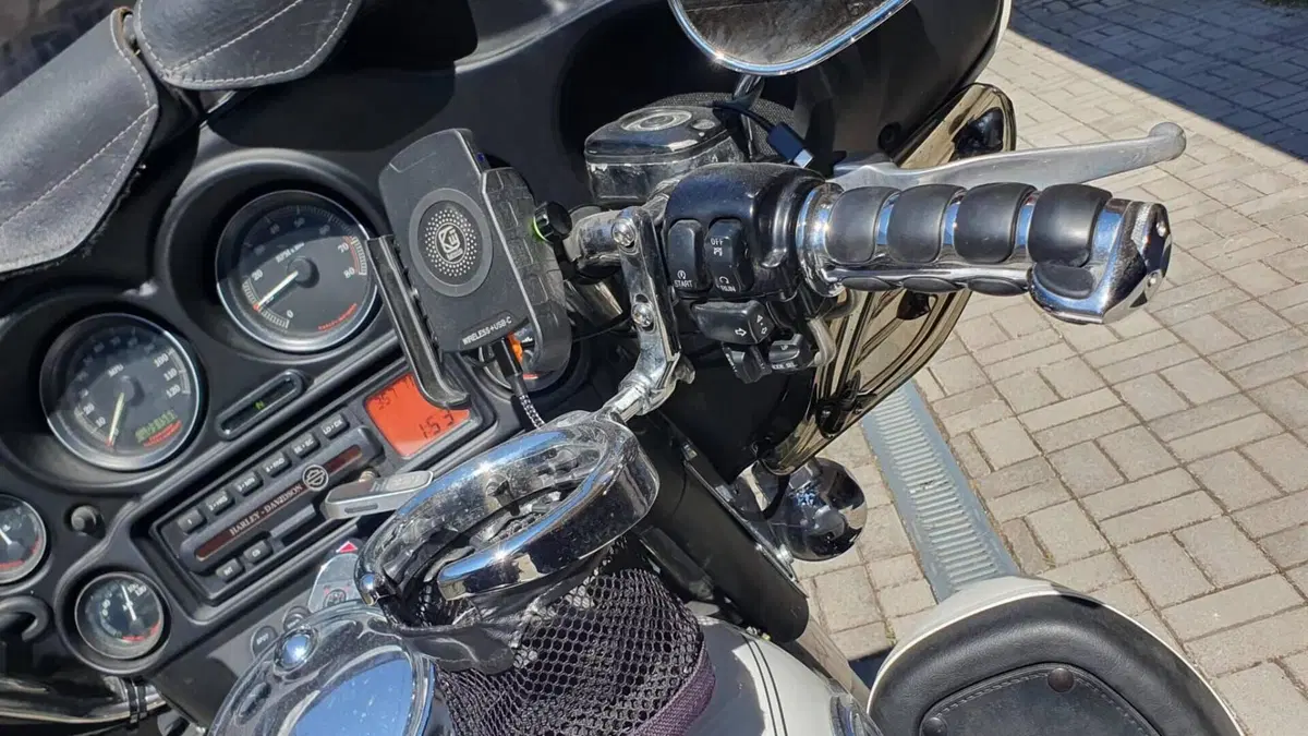Harley-Davidson 1450 Electra Glide Ultra Classic (2003 - 05) - FLHTCUI  (7)