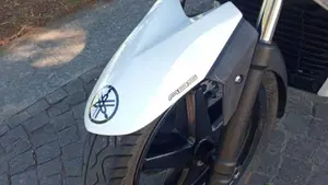 Yamaha X-Max 250 ABS (2011 - 13)  (2)