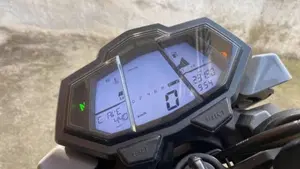 Yamaha MT-125 (2014 - 16)  (5)