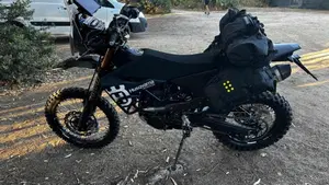 Husqvarna 701 Enduro (2023 - 25)  (2)