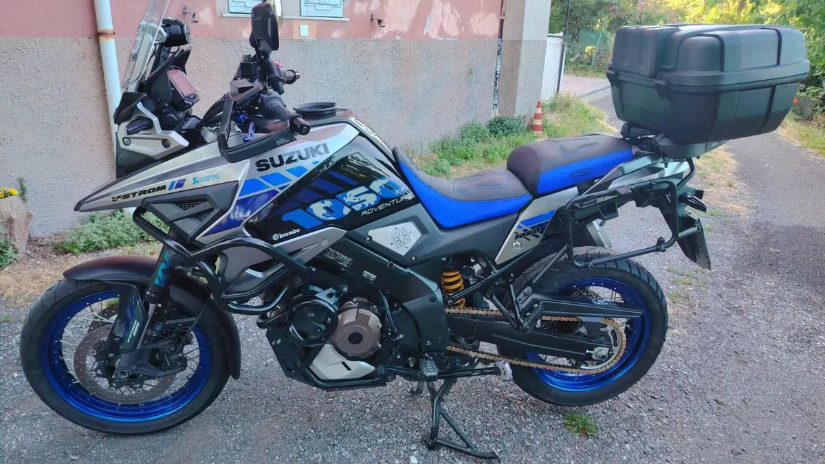Suzuki V-Strom 1050XT Pro (2020 - 23)  (3)