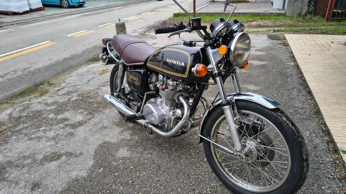 Honda   (2)
