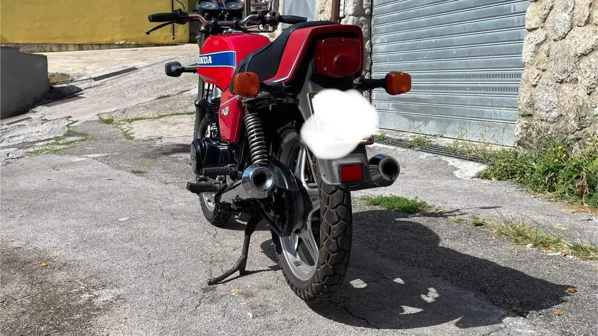 Honda   (4)
