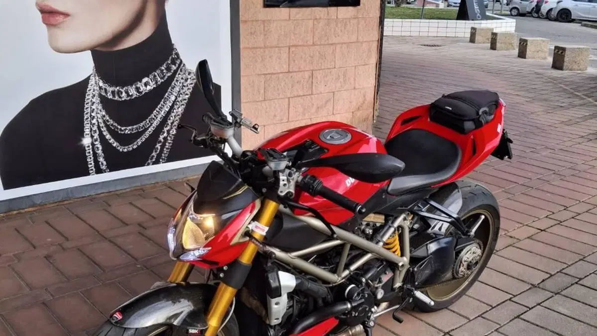 Ducati Streetfighter S (2009 - 14) 