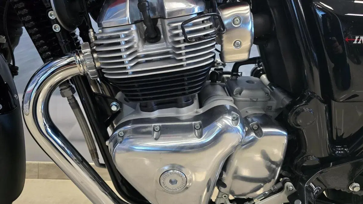 Royal Enfield Interceptor 650 (2021 - 26)  (3)