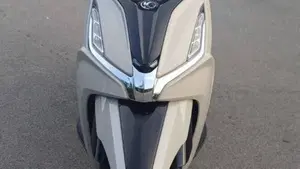 Kymco Agility 300i Noodoe (2021 - 24)  (2)