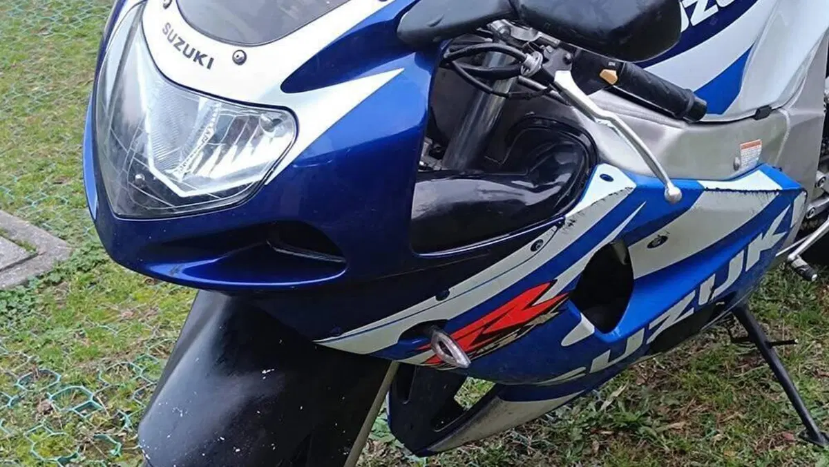 Suzuki GSX R 600 (2001 - 03)  (7)