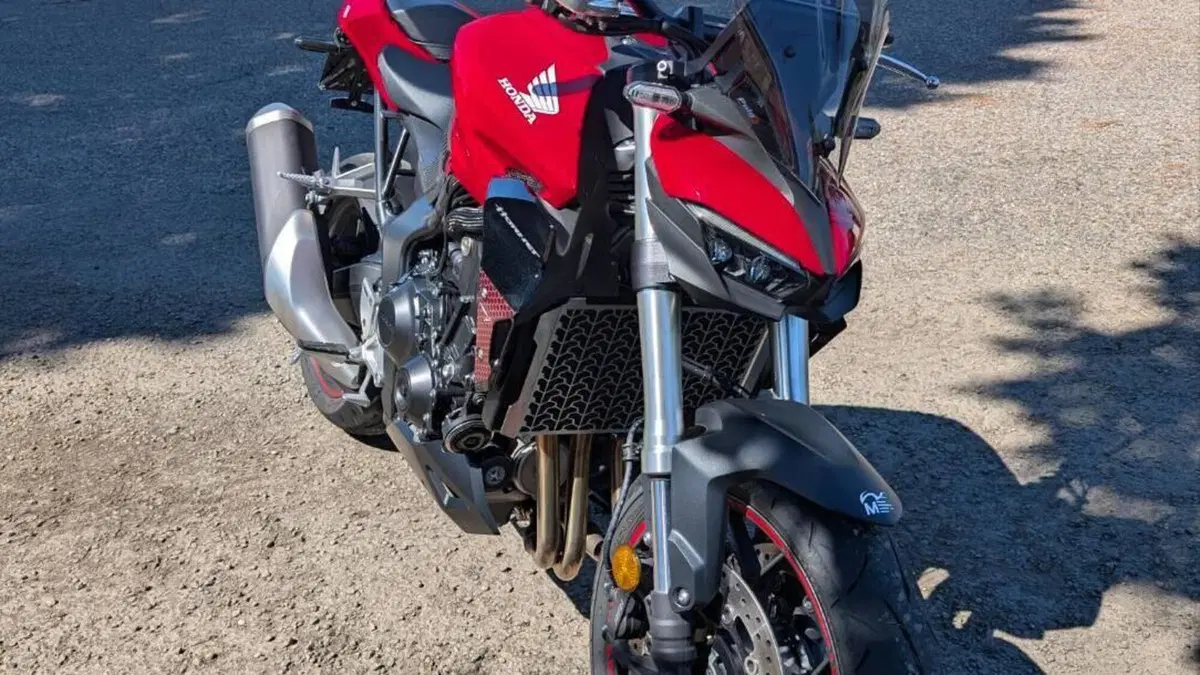 Honda CB 1000 Hornet (2025 - 26)  (2)