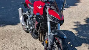 Honda CB 1000 Hornet (2025 - 26)  (2)