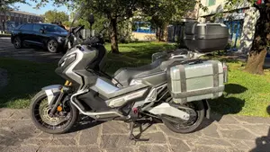 Honda X-ADV 750 (2017)  (4)