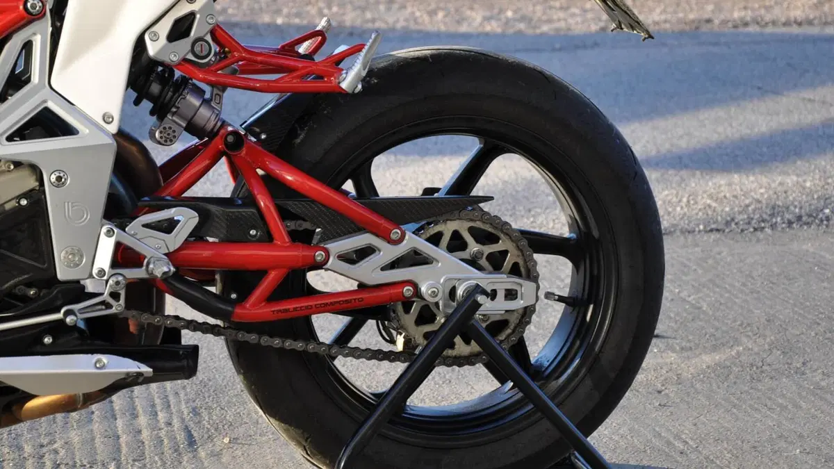 Bimota DB6 Delirio E (2006 - 15)  (13)