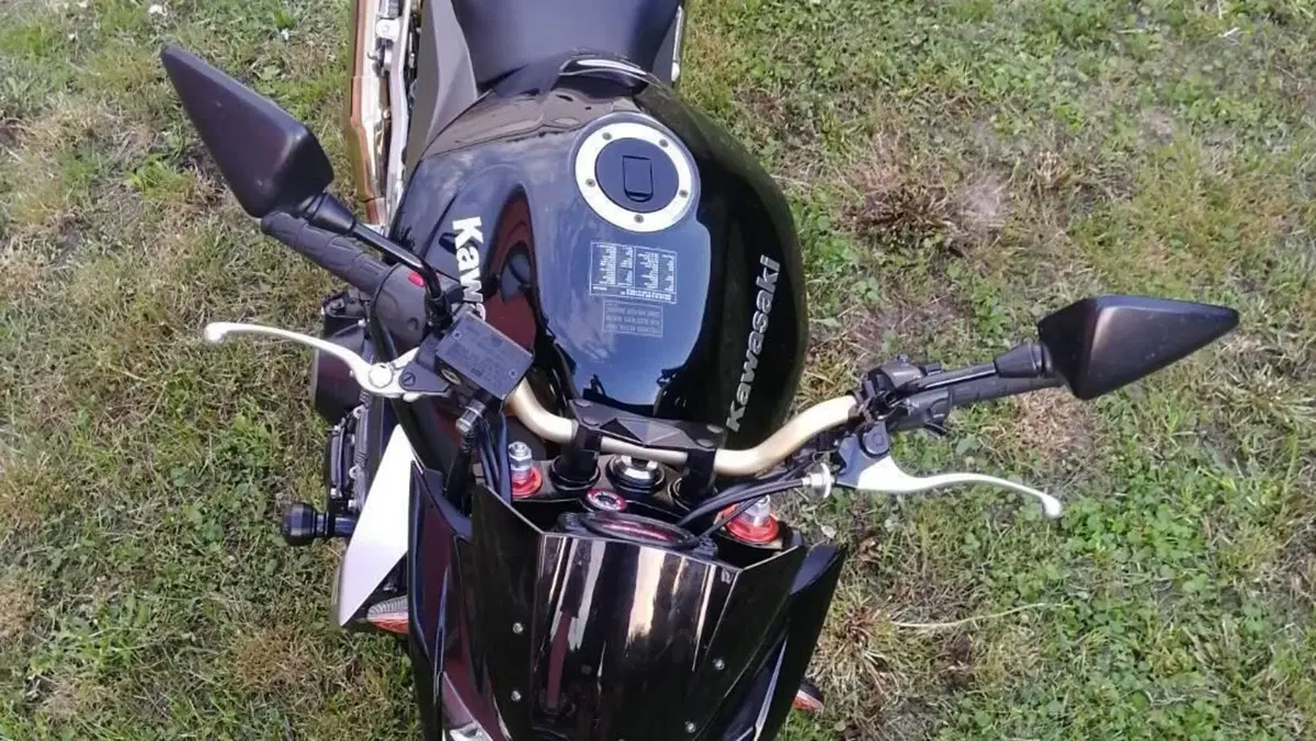 Kawasaki Z 1000 (2003 - 06)  (5)