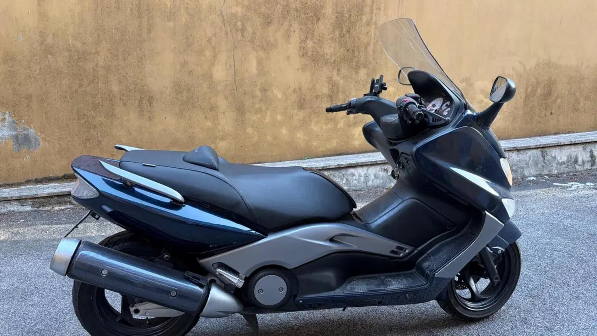 Yamaha T-Max 500 (2001 - 03)  (5)