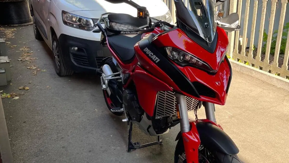 Ducati Multistrada 1200 S Touring D-air (2017)  (3)
