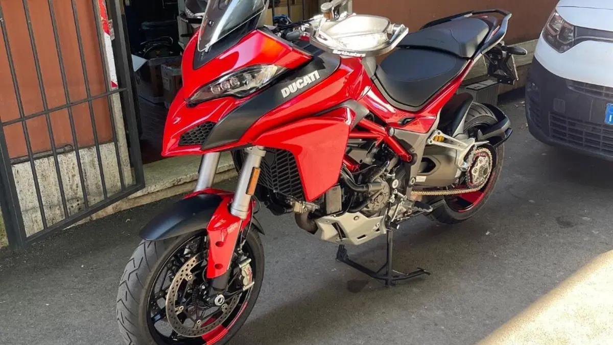 Ducati Multistrada 1200 S Touring D-air (2017)  (4)