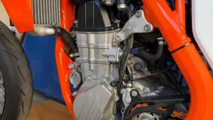 KTM 450 SMR (2022)  (7)