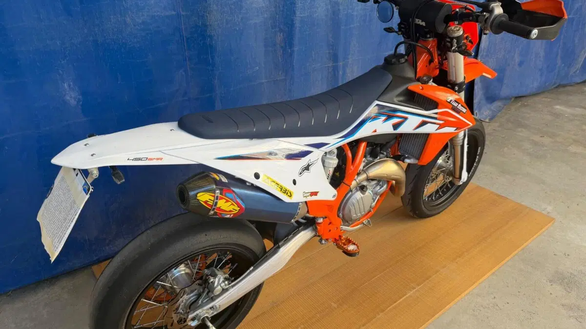 KTM 450 SMR (2022)  (10)