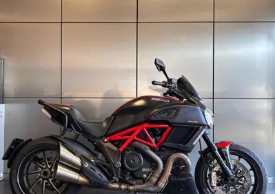 Ducati Diavel 1200 Carbon (2014 - 16) - Annuncio 10057230