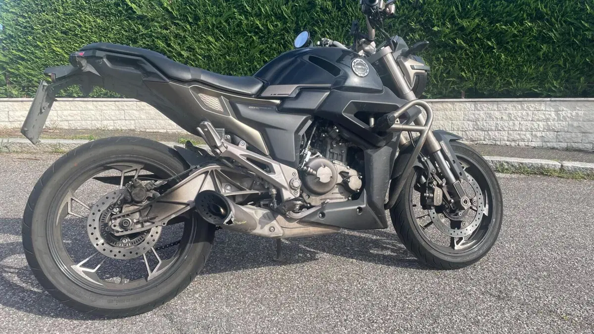 Zontes ZT125-G1 (2020 - 26)  (2)