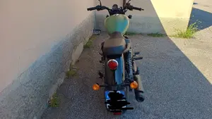 Royal Enfield Meteor 350 (2021 - 26)  (4)