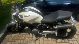 Ducati Monster 696 (2008 - 13)  (4)
