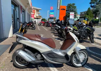 Piaggio Beverly 300 i.e. (2010 - 16) - Annuncio 10057304