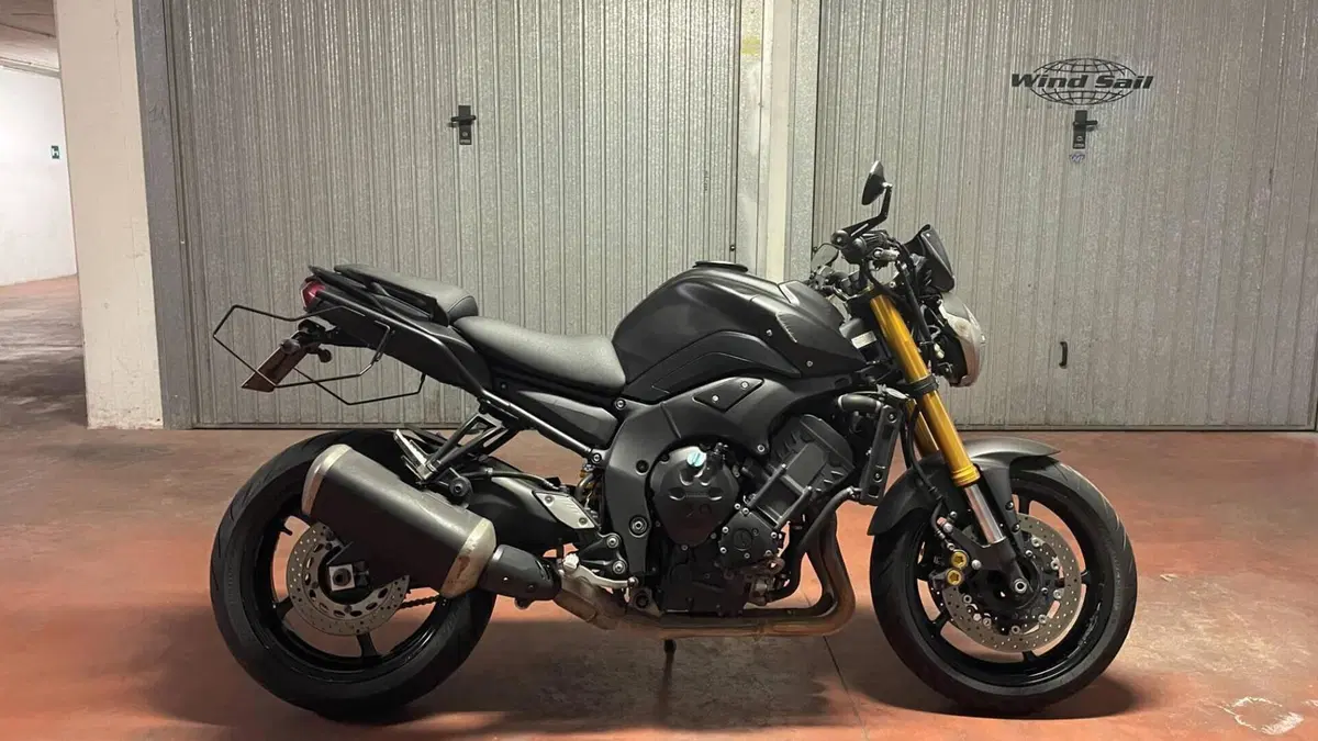 Yamaha FZ8 (2010 - 12)  (3)