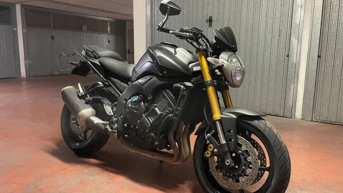 Yamaha FZ8 (2010 - 12) 